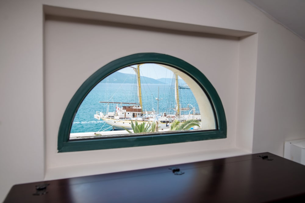 Junior Suite, 1 Bedroom, Bay View photo 3