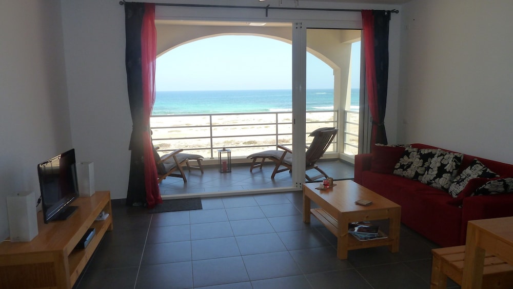 Luxury Apartment, 2 Bedrooms, 2 Bathrooms, Ocean View (with open kitchen) photo 3