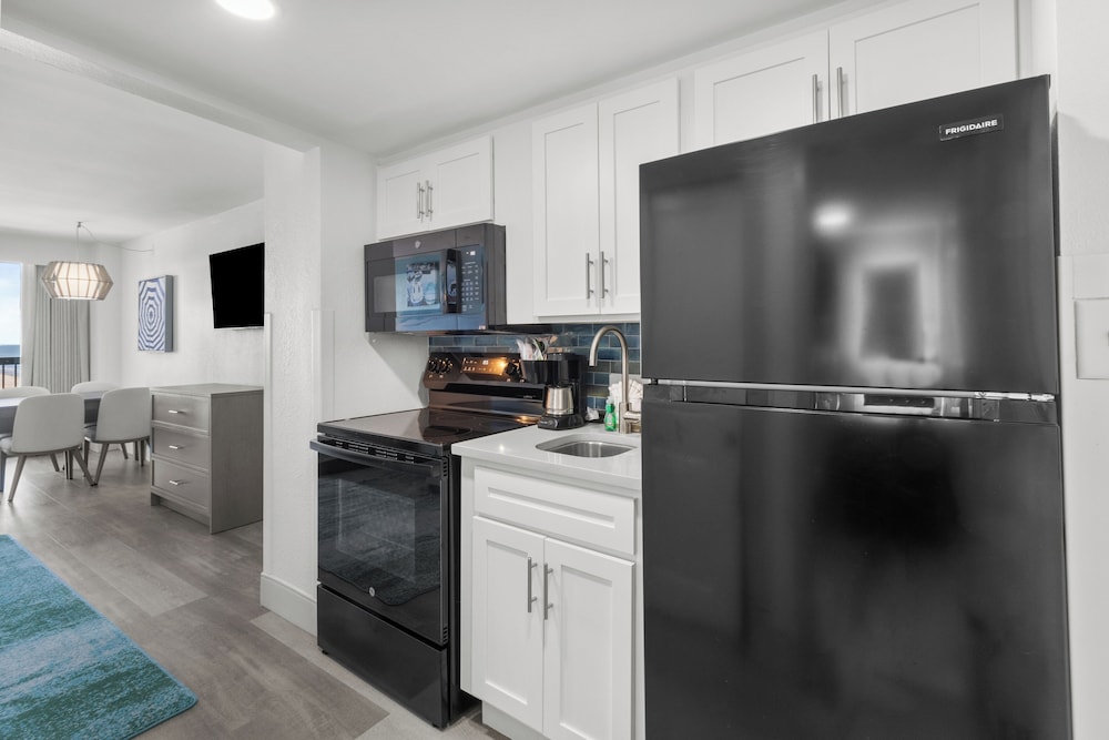 Pinnacle Ocean View Deluxe King Efficiency - Photo 9