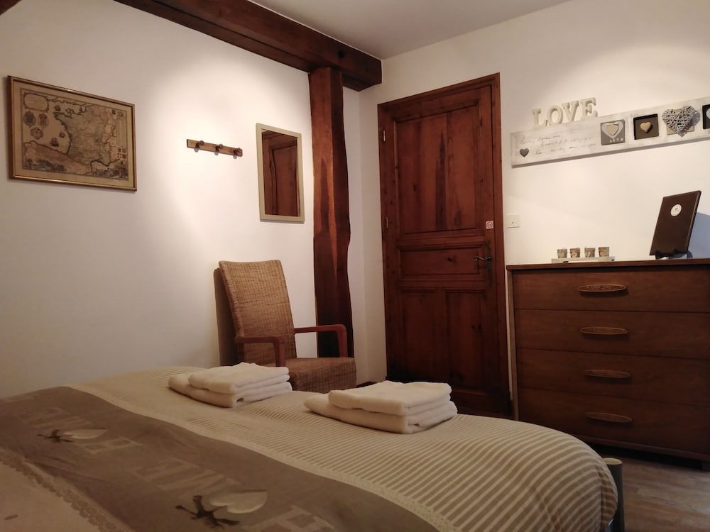 Deluxe Double Room - Photo 7