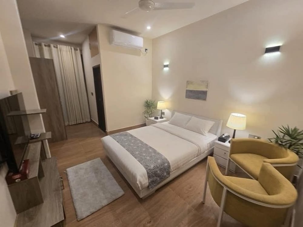 Premium Double Room, Balcony, Garden View photo 1