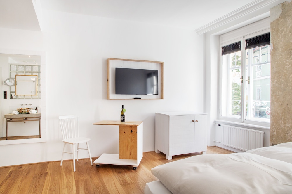 Grand Independent Room - Photo 4