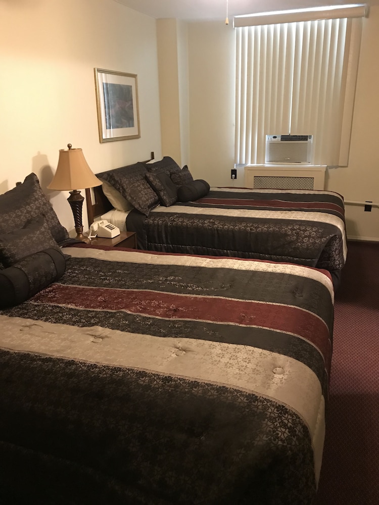 Double Room, 2 Double Beds