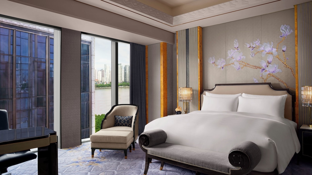 Deluxe Room - Photo 1