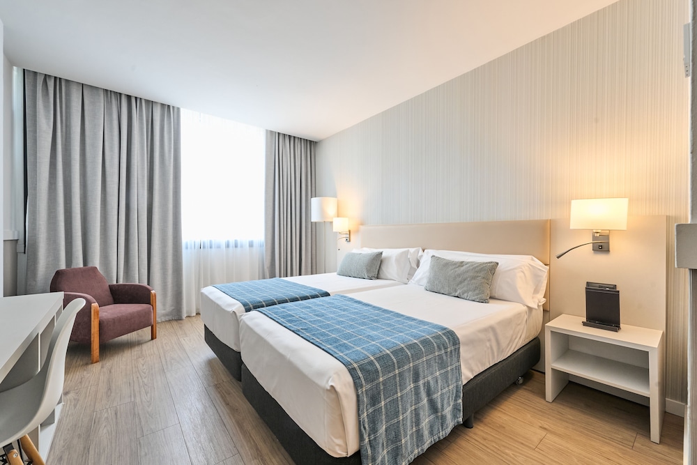Premium Double Room Single Use photo 2
