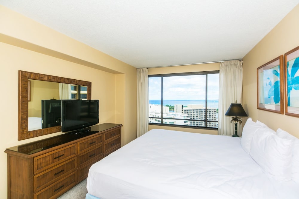 Condo, 2 Bedrooms