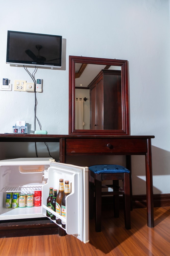 Deluxe Twin Room - Photo 13