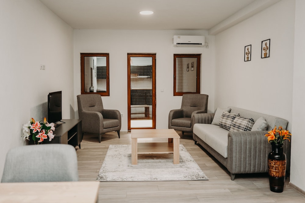 Superior Studio Suite photo 3