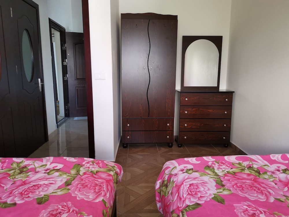 Family Suite, 1 Bedroom, Mountain View photo 2