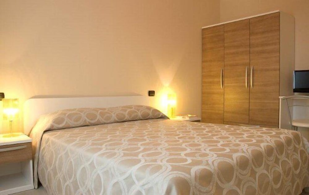 Double Or Twin Room, Accessible photo 2