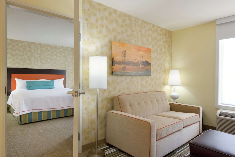 Suite, 1 Queen Bed photo 1