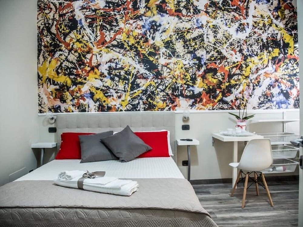 Classic Double Room, Balcony (Pollock) photo 1