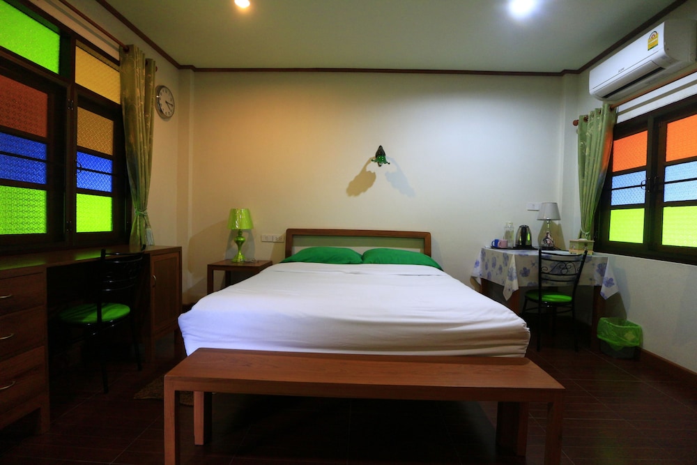 Double Room with Garden View - Photo 5