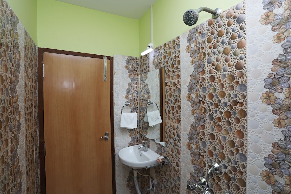 Double Or Twin Room photo 2
