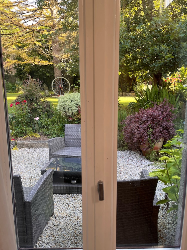 Superior Suite, Garden View photo 1