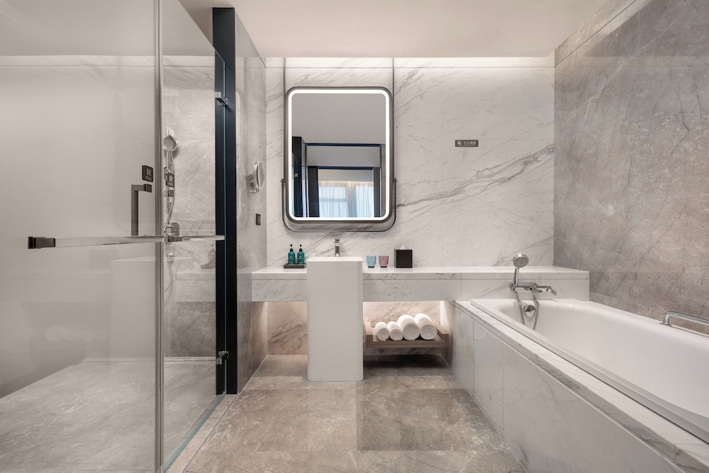 Suite, 1 Bedroom photo 3