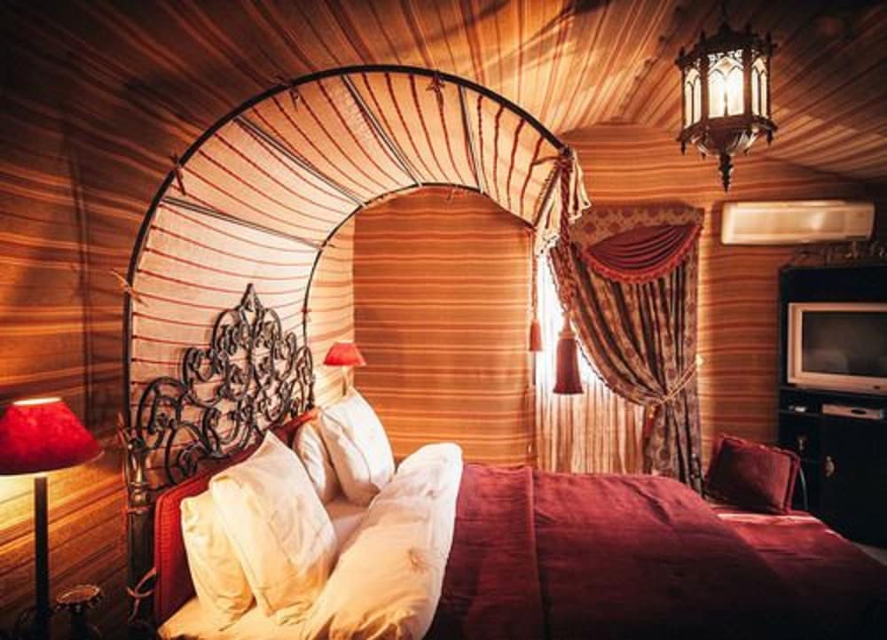 Tent (Single)
