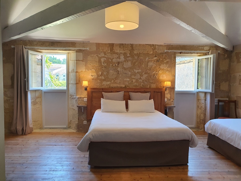 Triple Room - Photo 1