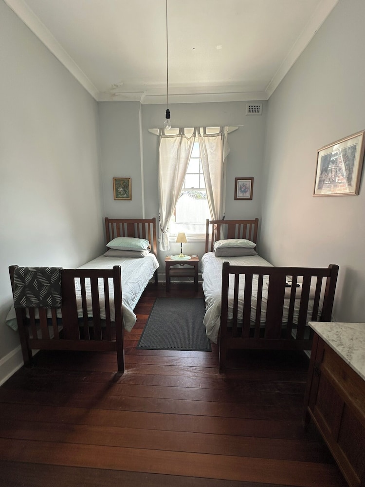 Economy Twin Room
