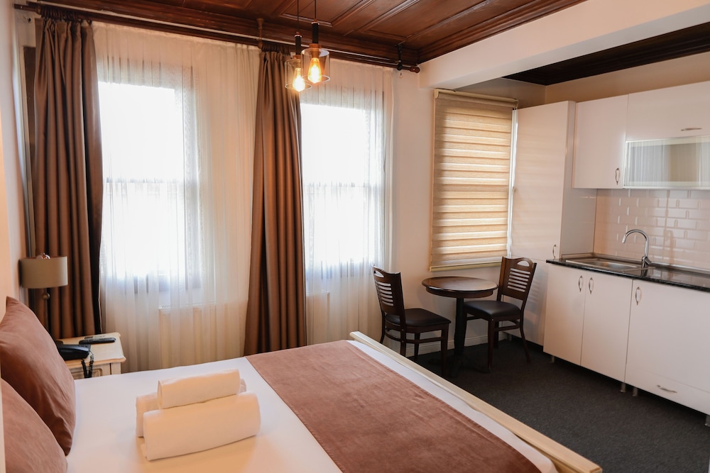 Deluxe Double Room photo 3