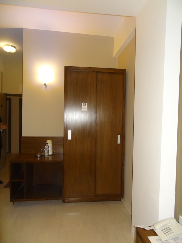 Deluxe Twin Room photo 3