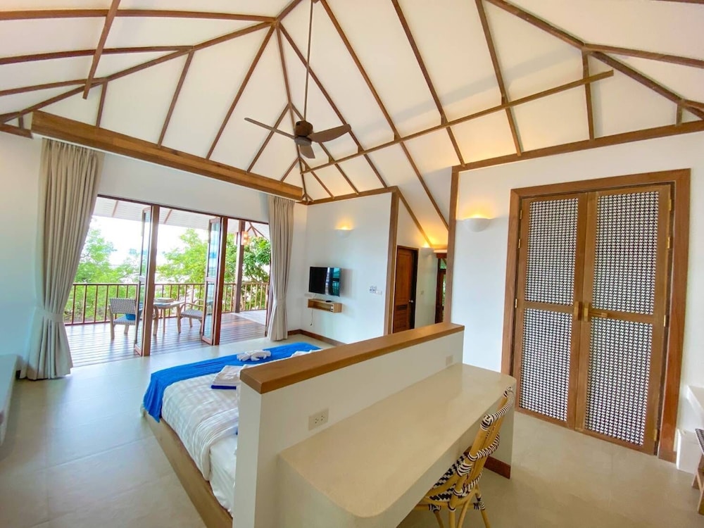 Villa by The Sea - Photo 3