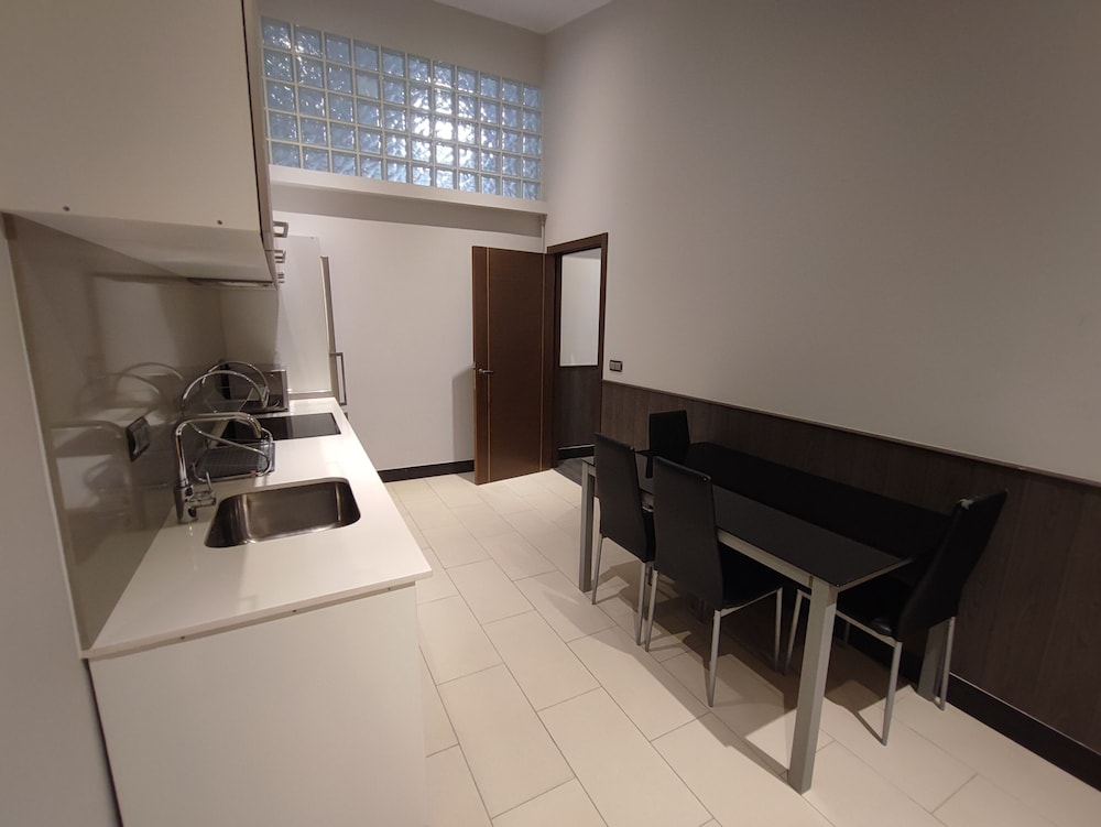 Family Apartment, 1 Queen Bed with Sofa bed, Kitchen photo 3