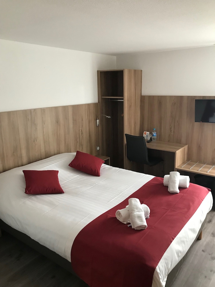 Standard Double Room photo 3