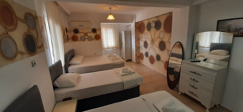 Standard Quadruple Room photo 1