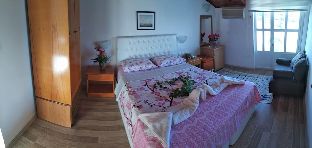 Family Room, 2 Bedrooms, Balcony, Sea View