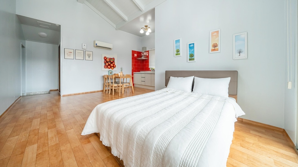 Basic Room, 1 Bedroom (stella2) - Photo 10