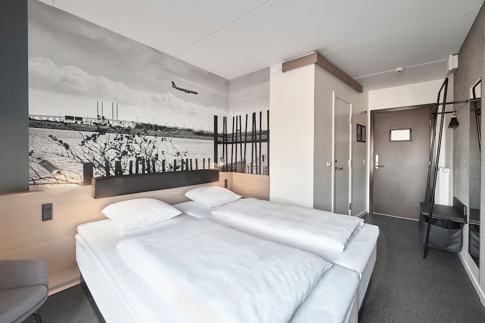 Standard Twin Room, 2 Twin Beds - Photo 5