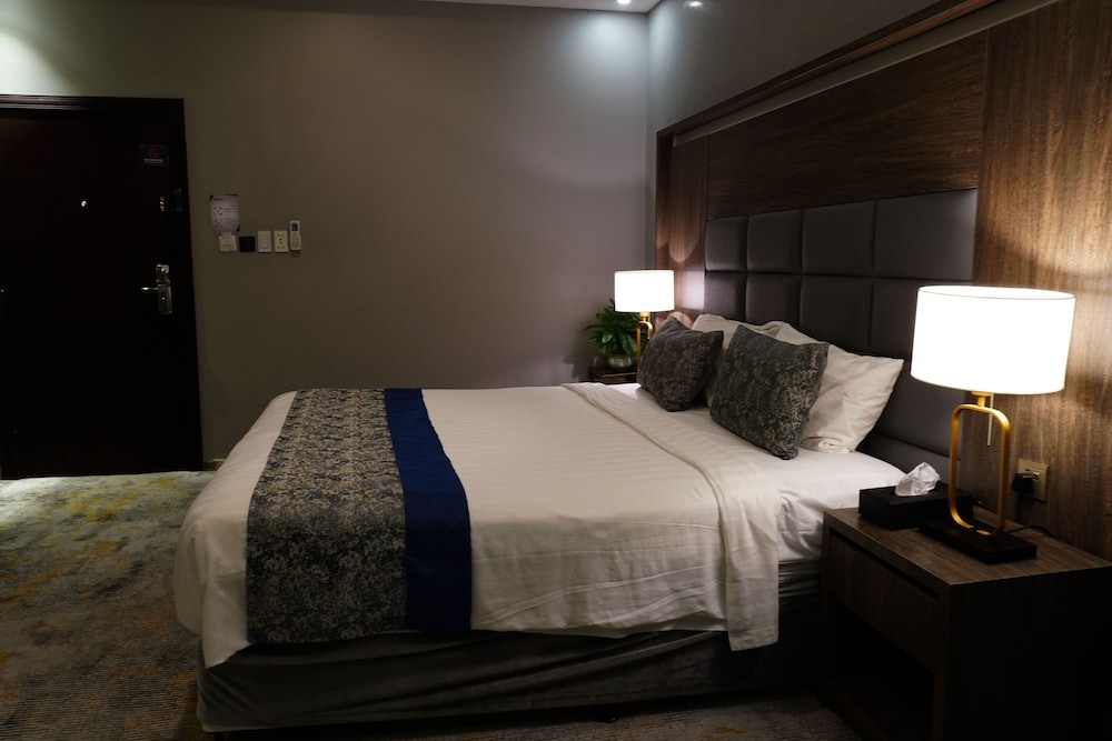 Apartment (Two-Bedroom Apartment) - Photo 10