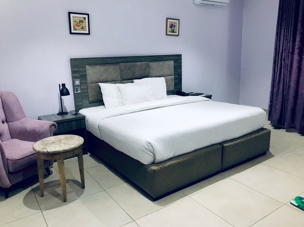 Executive Room photo 1