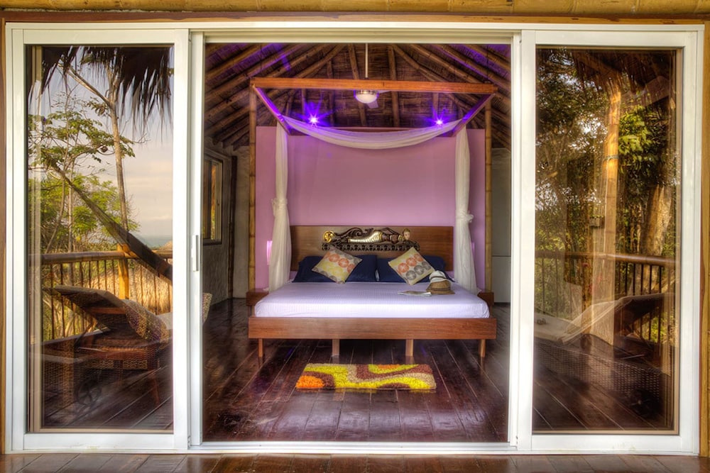 Luxury Bungalow photo 3