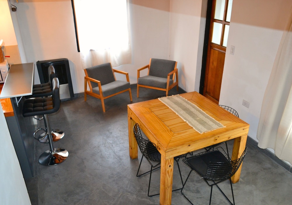 Family Cabin photo 2