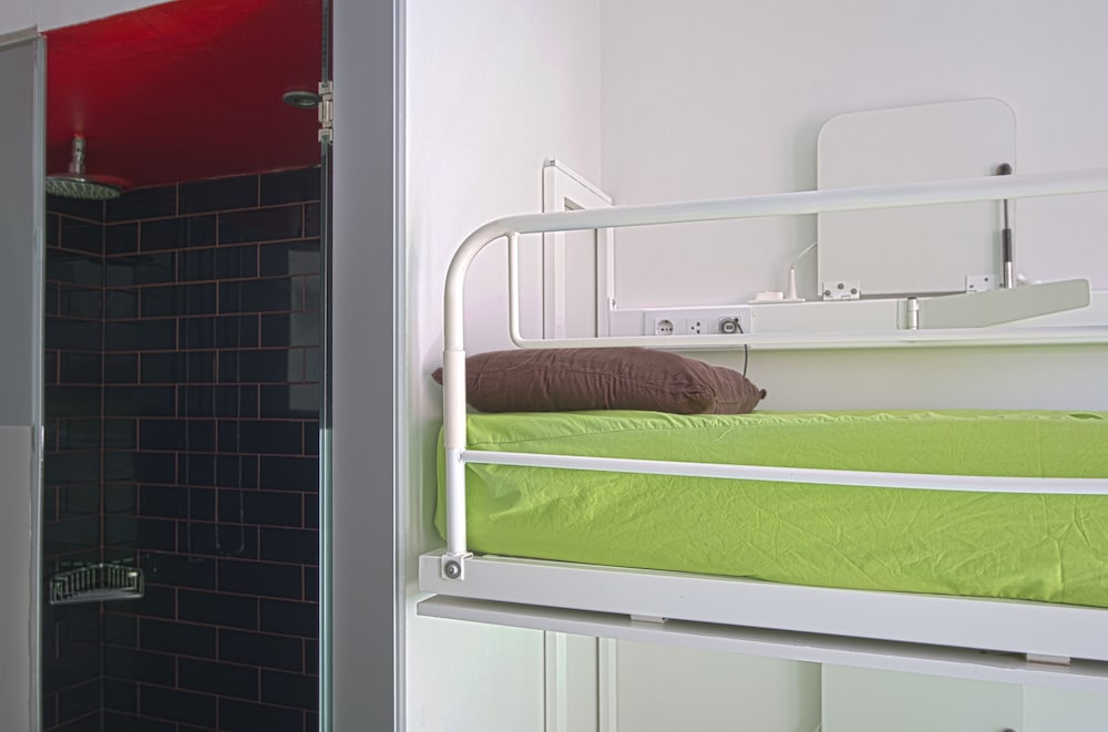 Dormitorio compartido, Dormitorio mixto (Dormitorio de 6 camas)