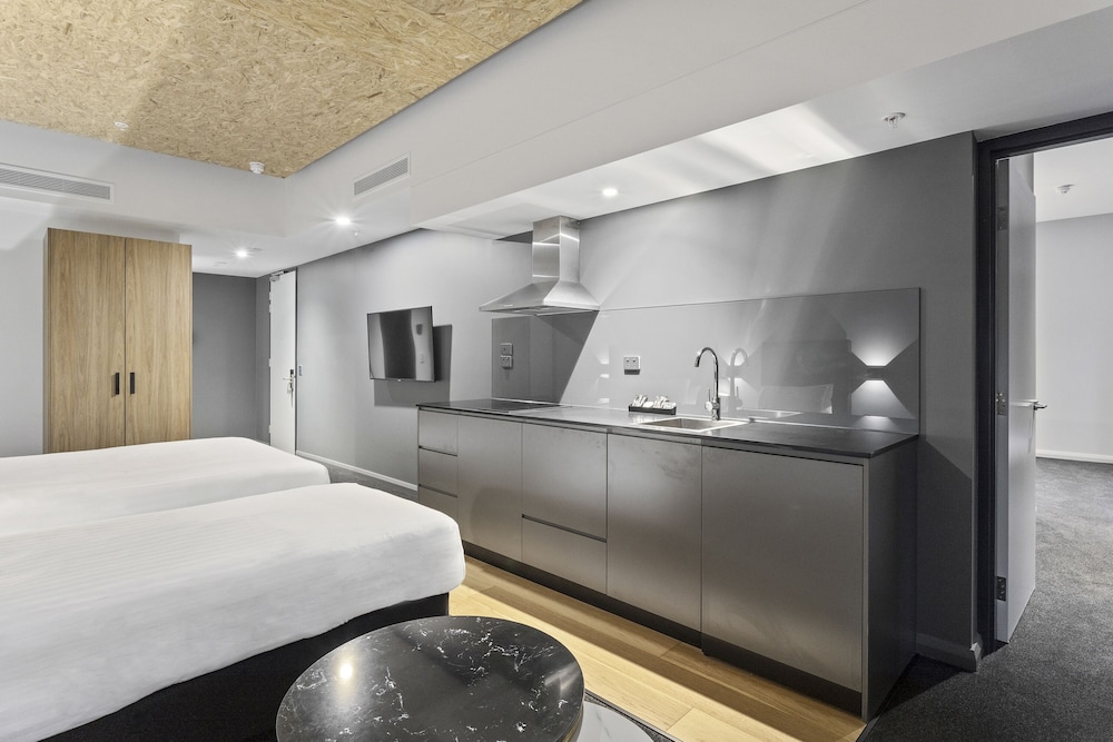 1 Bedroom Family Apartment
