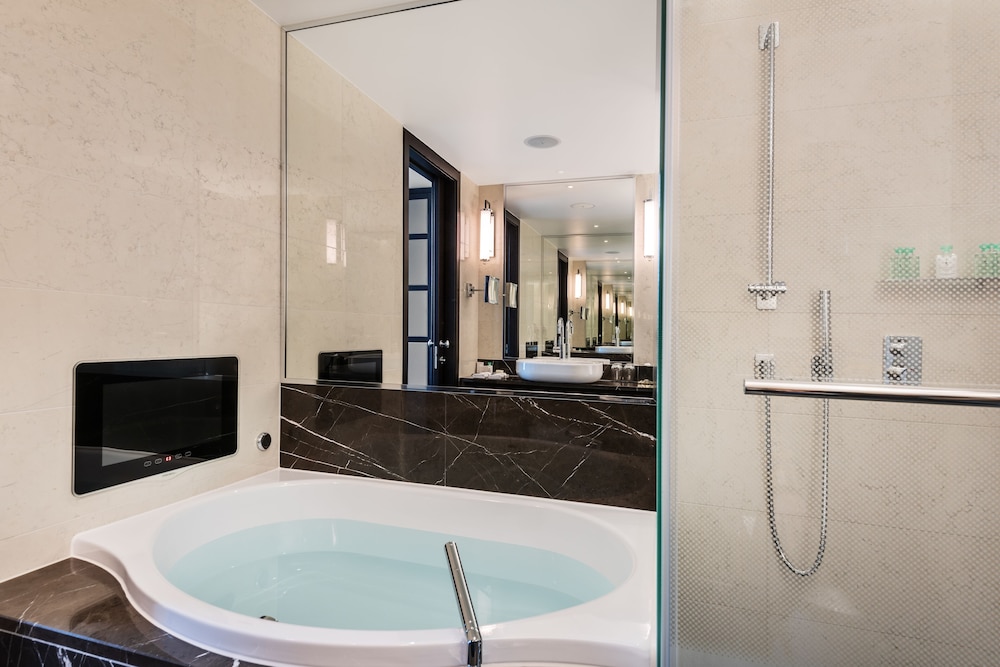 Executive Room (Savoy)