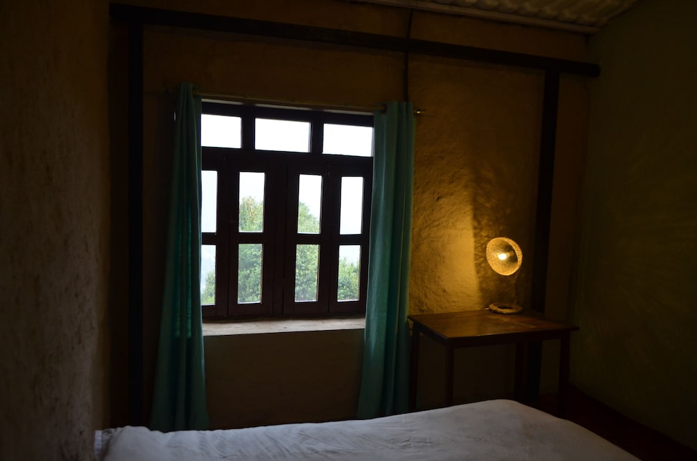 Basic Cottage, 1 King Bed, Mountain View, Mountainside photo 1