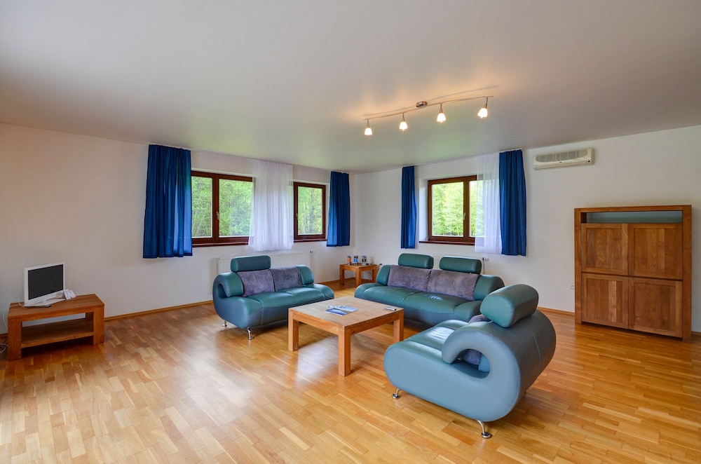 Family House (Praha) photo 1