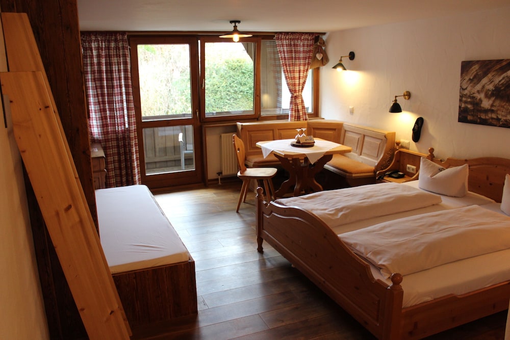 Comfort Room, 1 Double Bed, Balcony