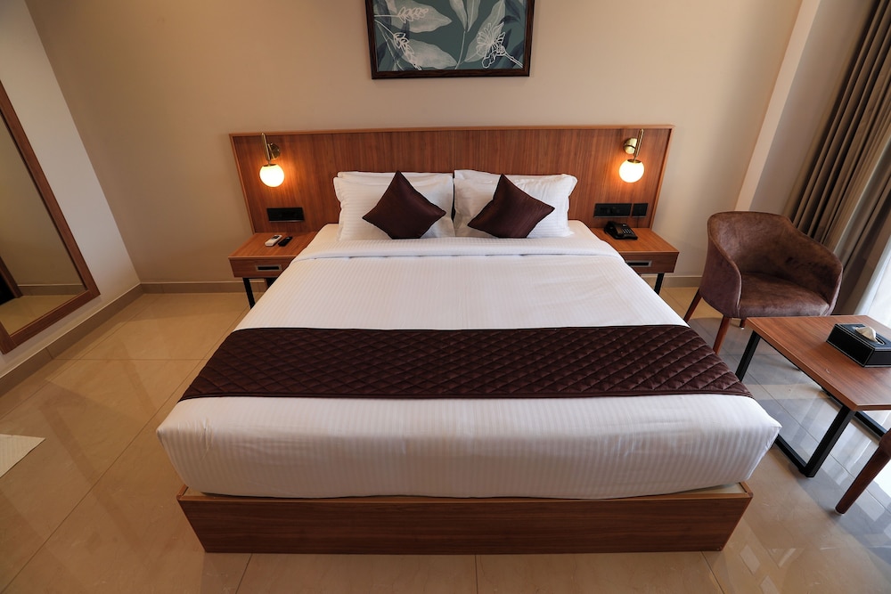 Deluxe Room - Photo 7