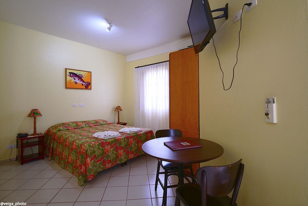 Deluxe Room, Multiple Bedrooms - Photo 16