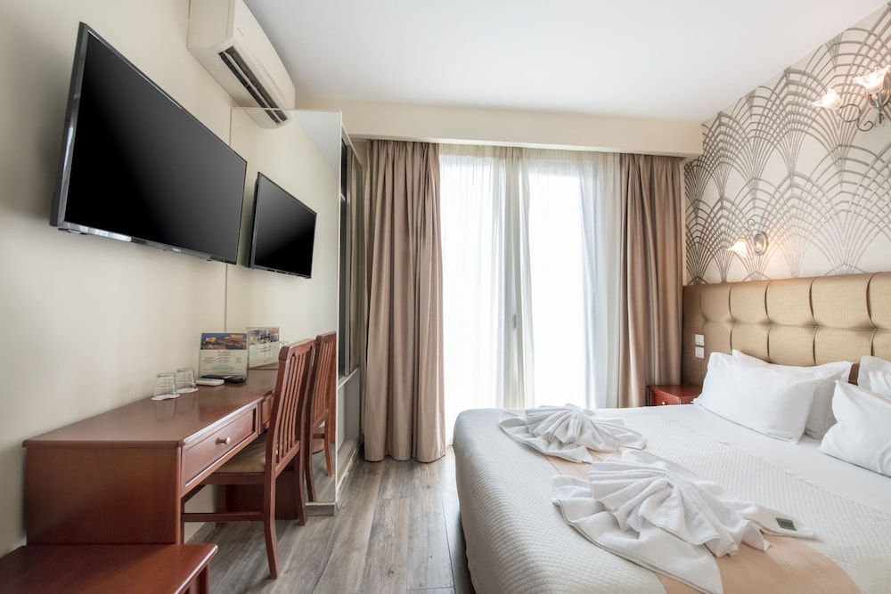 Double or Twin Room photo 1