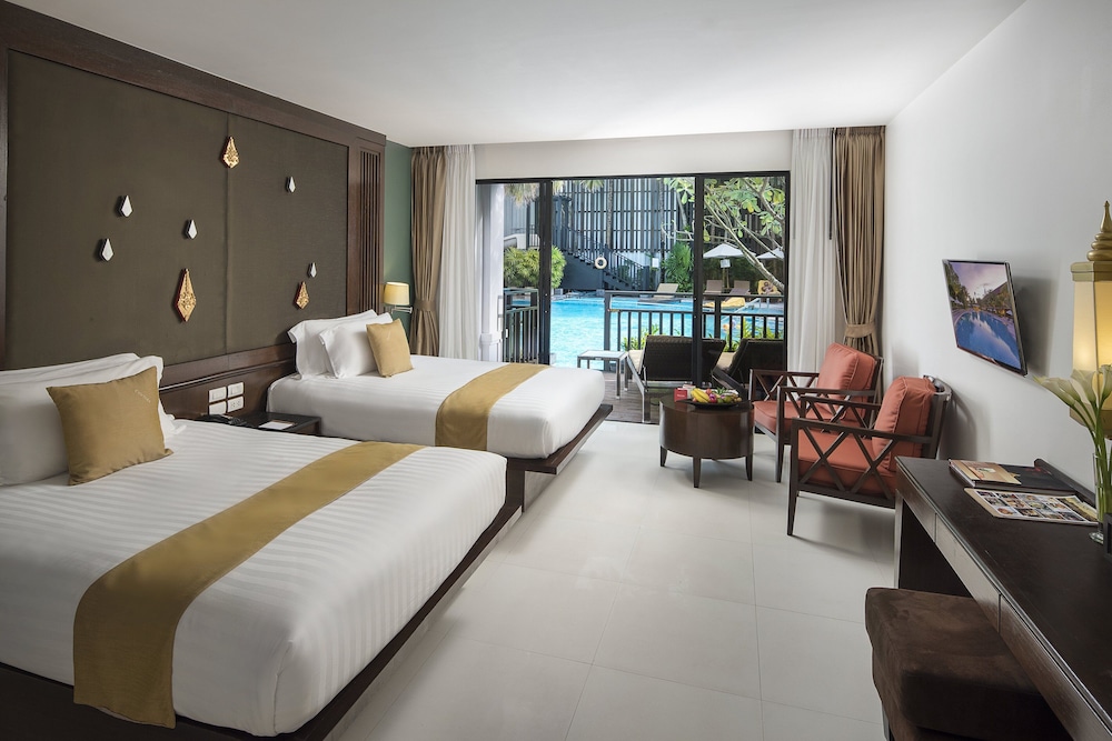 Deluxe Room, 2 Double Beds, Pool Access - Photo 1