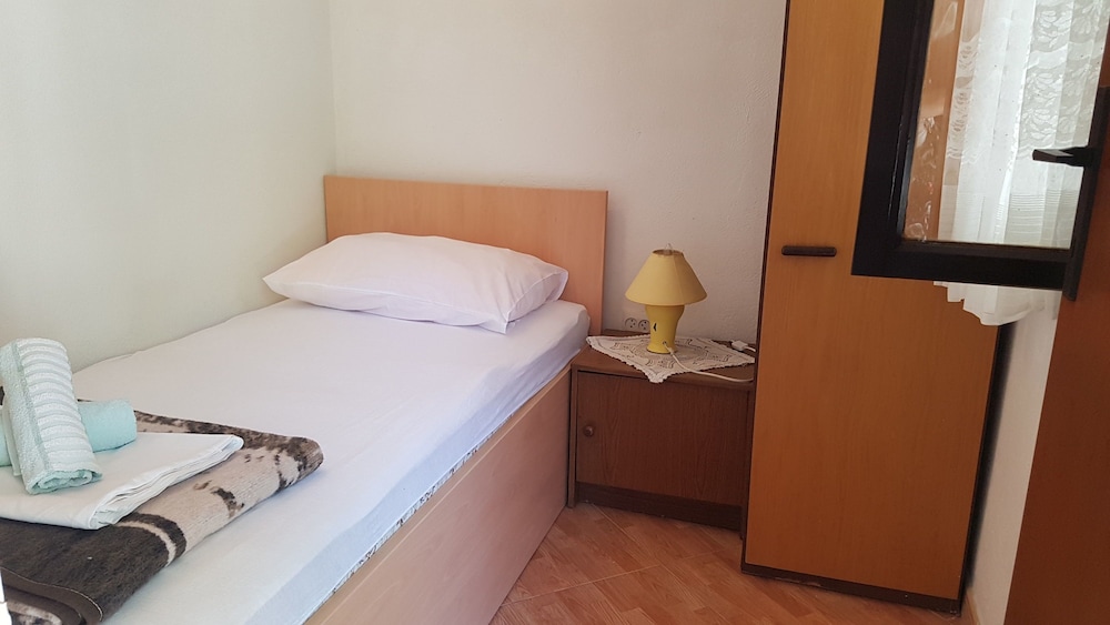 Apartment (A2) photo 1