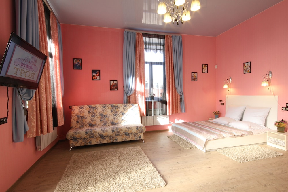 Apartment photo 2