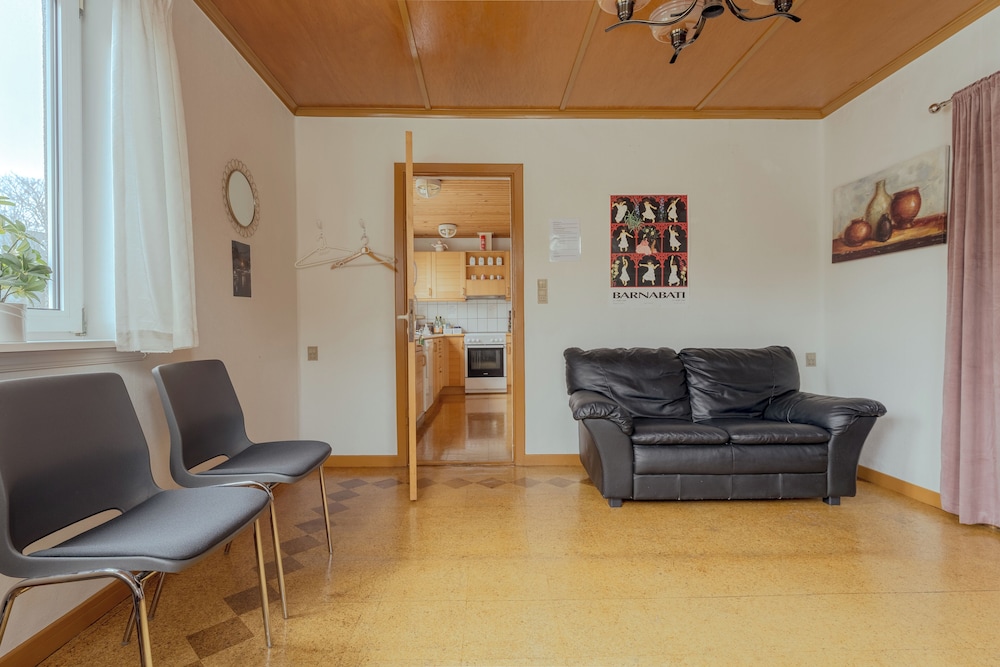 Standard Room photo 2
