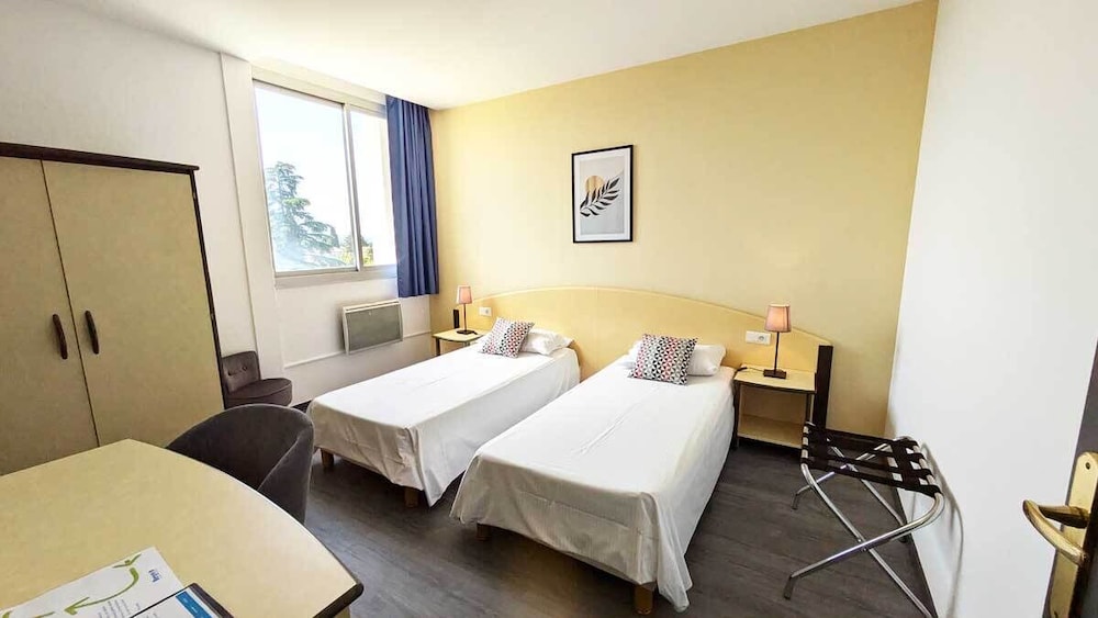 Basic Twin Room, 2 Twin Beds